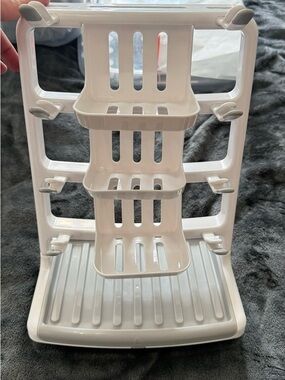 Munchkin white bottle drying rack
